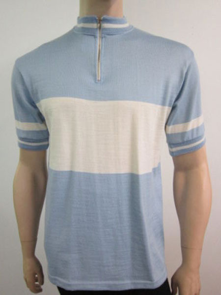 Vintage-style cycling tops by 3M Caverni