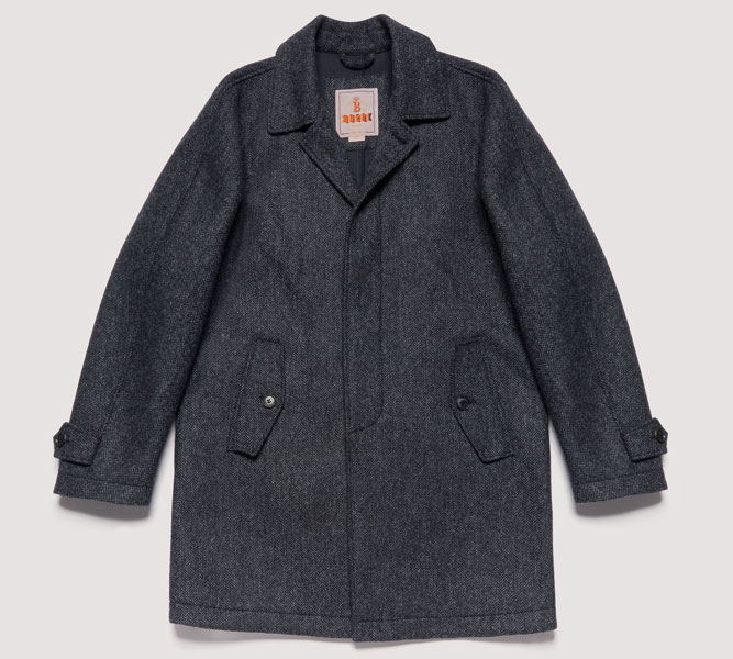 Keep warm in a Baracuta G10 Shetland overcoat