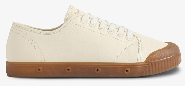 Spring Court G2 plimsolls in Nappa leather