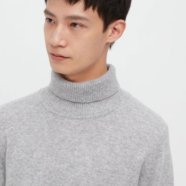 Budget lambswool turtleneck jumpers at Uniqlo