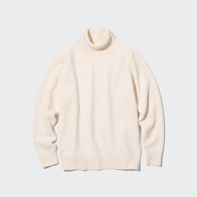 Budget lambswool turtleneck jumpers at Uniqlo